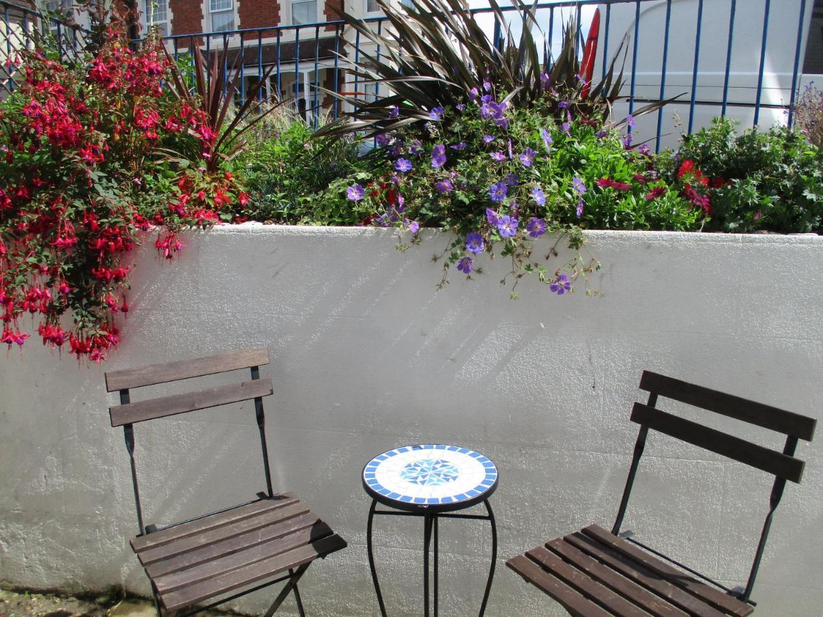 Lower Deck Apartment Bexhill-on-Sea