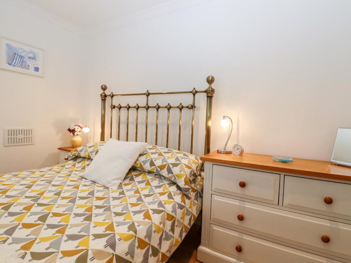 Lower Deck Apartment Bexhill-on-Sea