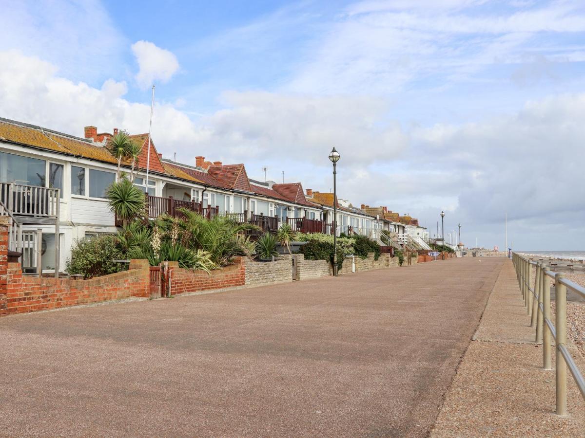 Apartment Lower Deck Bexhill-on-Sea